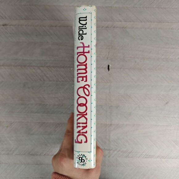 Home Cooking Mary Poulos Wilde Vintage Hardcover Cookbook Local Ethnic Recipes - Picture 7 of 7